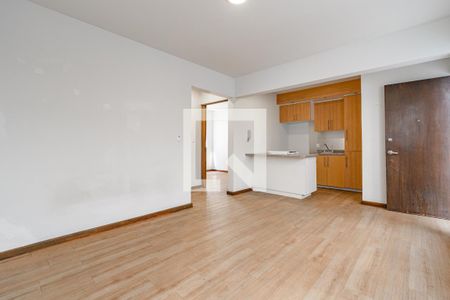 Sala - Comedor  de apartamento para alugar com 2 quartos, 60m² em Pirules, Naucalpan de Juárez