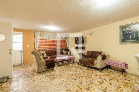 Sala - Comedor de apartamento para alugar com 3 quartos, 75m² em Triunfo de La República, Ciudad de México
