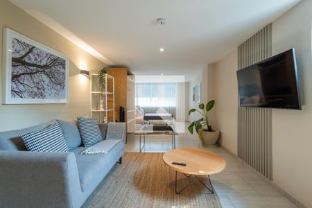 Sala - Comedor de apartamento para alugar com 1 quarto, 52m² em Roma Norte, Ciudad de México