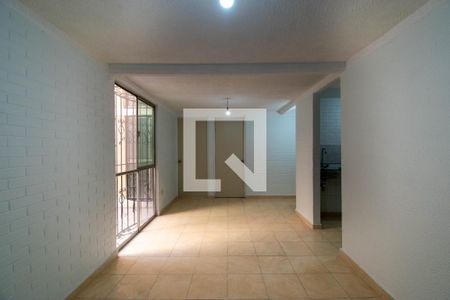 Sala - Comedor de apartamento para alugar com 2 quartos, 70m² em Santa Martha Acatitla, Ciudad de México